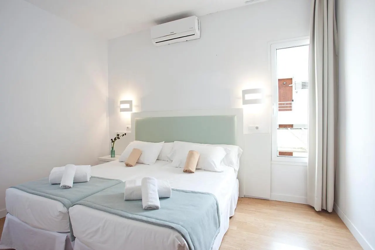 Apartamentos Vista Alegre Mallorca ポルト・クリスト 0*,  スペイン